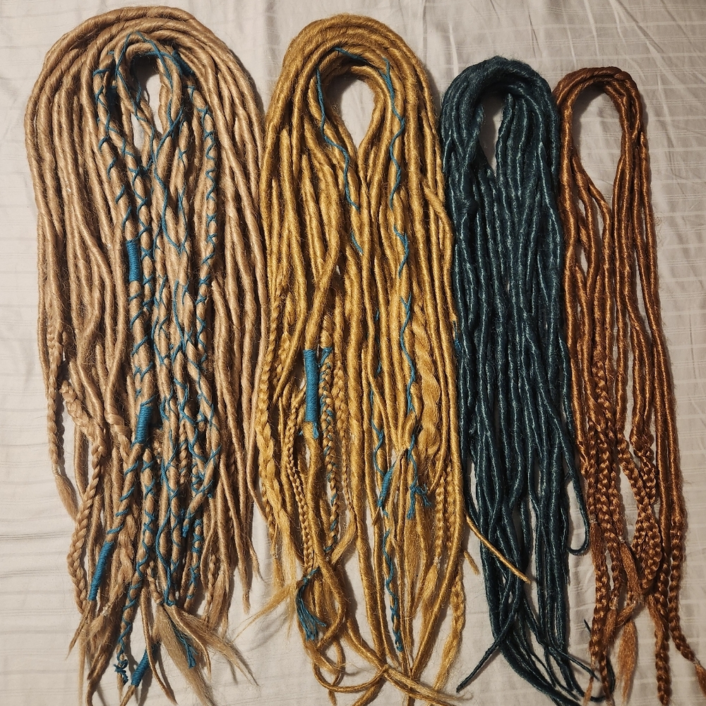 Dreadlock Extensions (Dreadfullhippie)